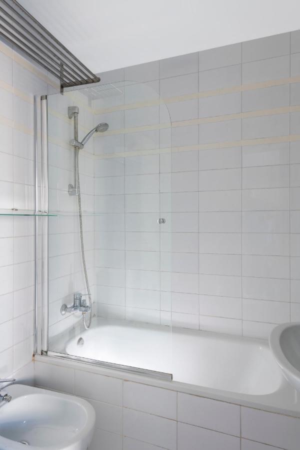 Con Terraza En Centro By Rent Me Appartement *